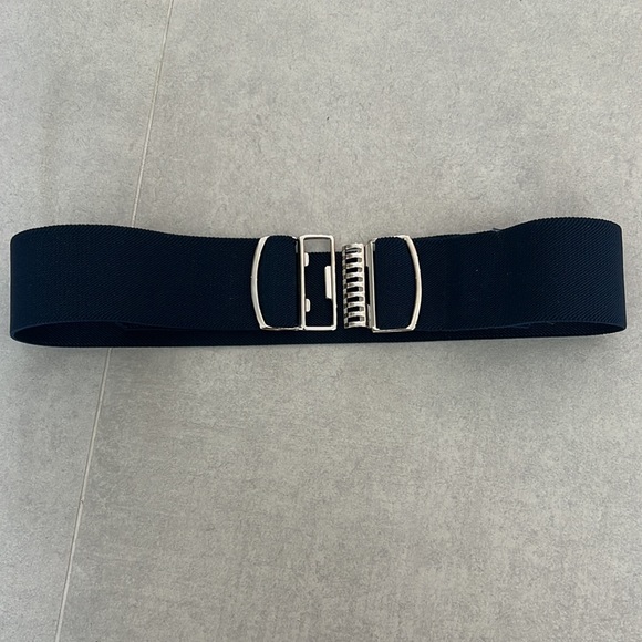 Navy elastic adjustable belt - Picture 2 of 3